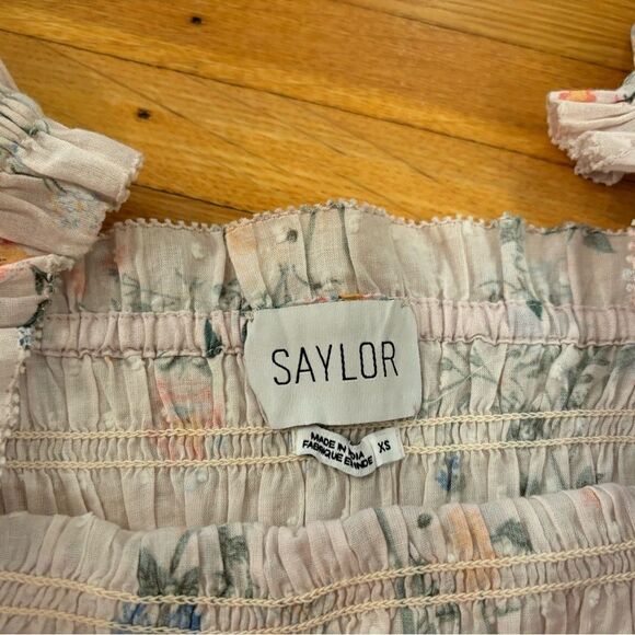 Saylor Clover Smocked Light Pink Floral Swiss Dot Peasant Top - Picture 4 of 4